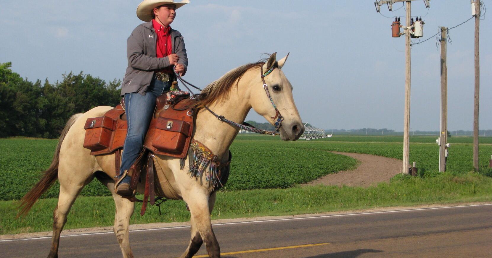 Pony Express rides into Kearney - Vimarsana News
