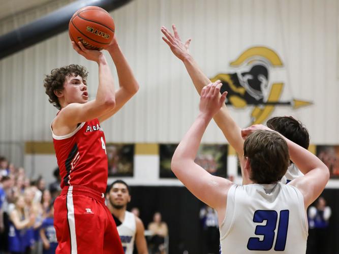 THE WARMUP Pleasanton wrestlers hope to turn silver into gold