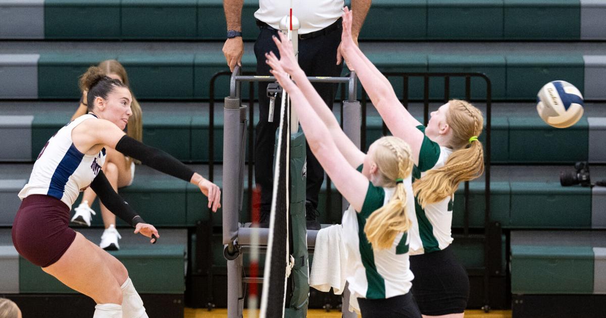 Lincoln North Star vs. Lincoln Southwest VB, 8.27