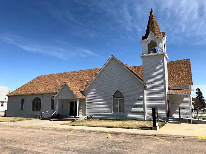 Elm Creek church to discuss future at public meeting