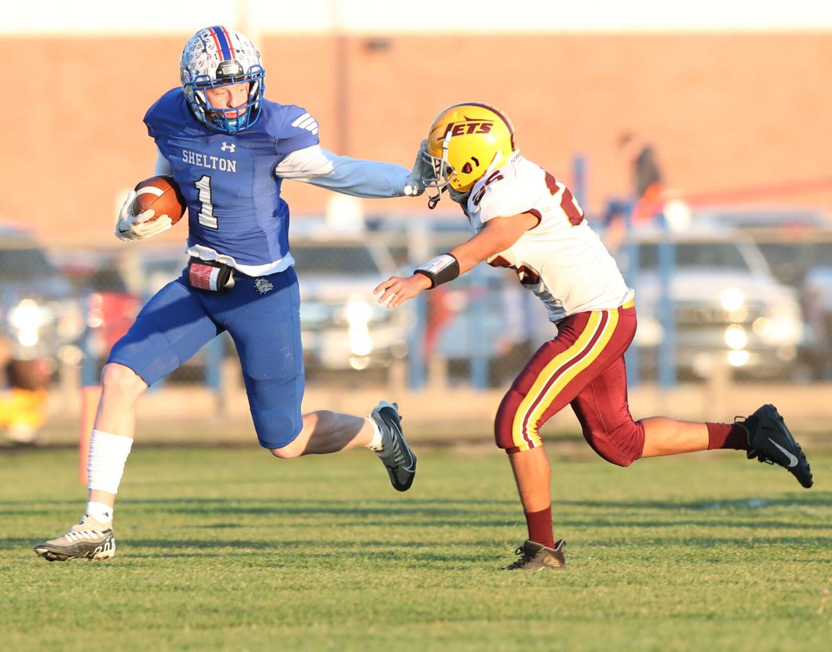 Riley Bombeck, aggressive defense, big returns lift Shelton to playoff