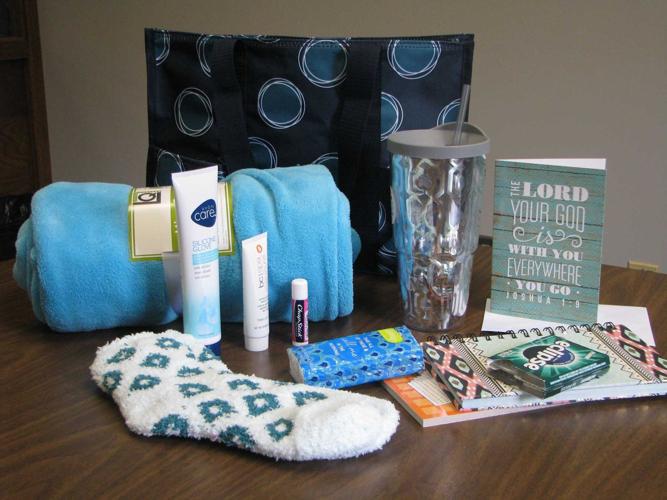 Blessings in a bag: Program packs useful items for chemotherapy patients