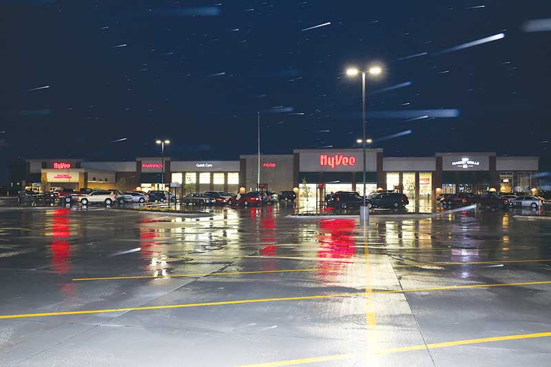 HyVee here at last Local