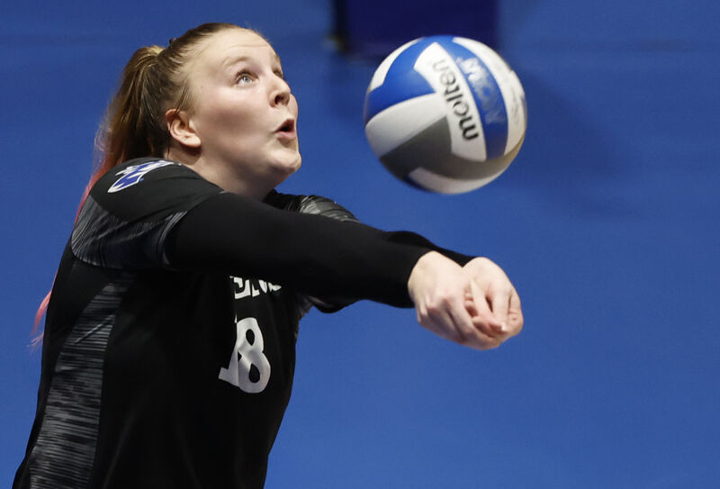 Six Lopers earn AllMIAA volleyball honors
