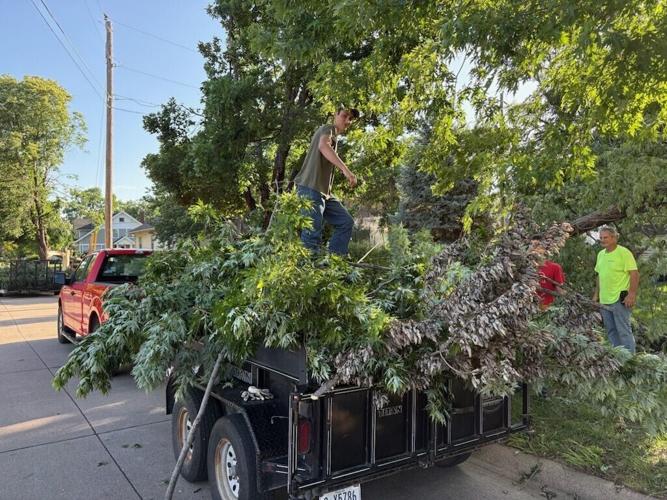 tuesday-storm- p5 - piling it on