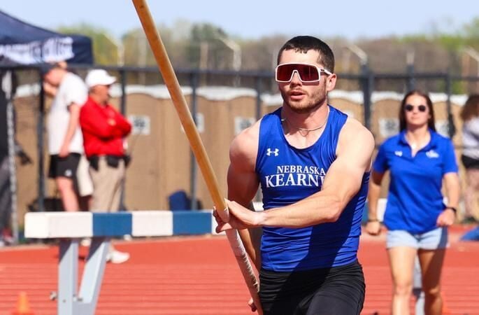 Final Home Meet Moved to Sunday; Discus Saturday Afternoon
