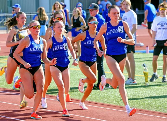 Final Home Meet Moved to Sunday; Discus Saturday Afternoon