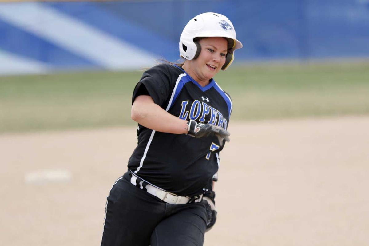 Lopers push win streak to six with sweep | Area Sports | kearneyhub.com