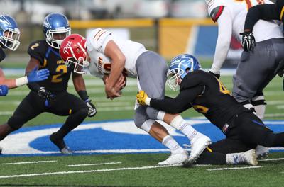 Unk Dbs Unique Journey Leads Dallas Vaughn To Unk Sports