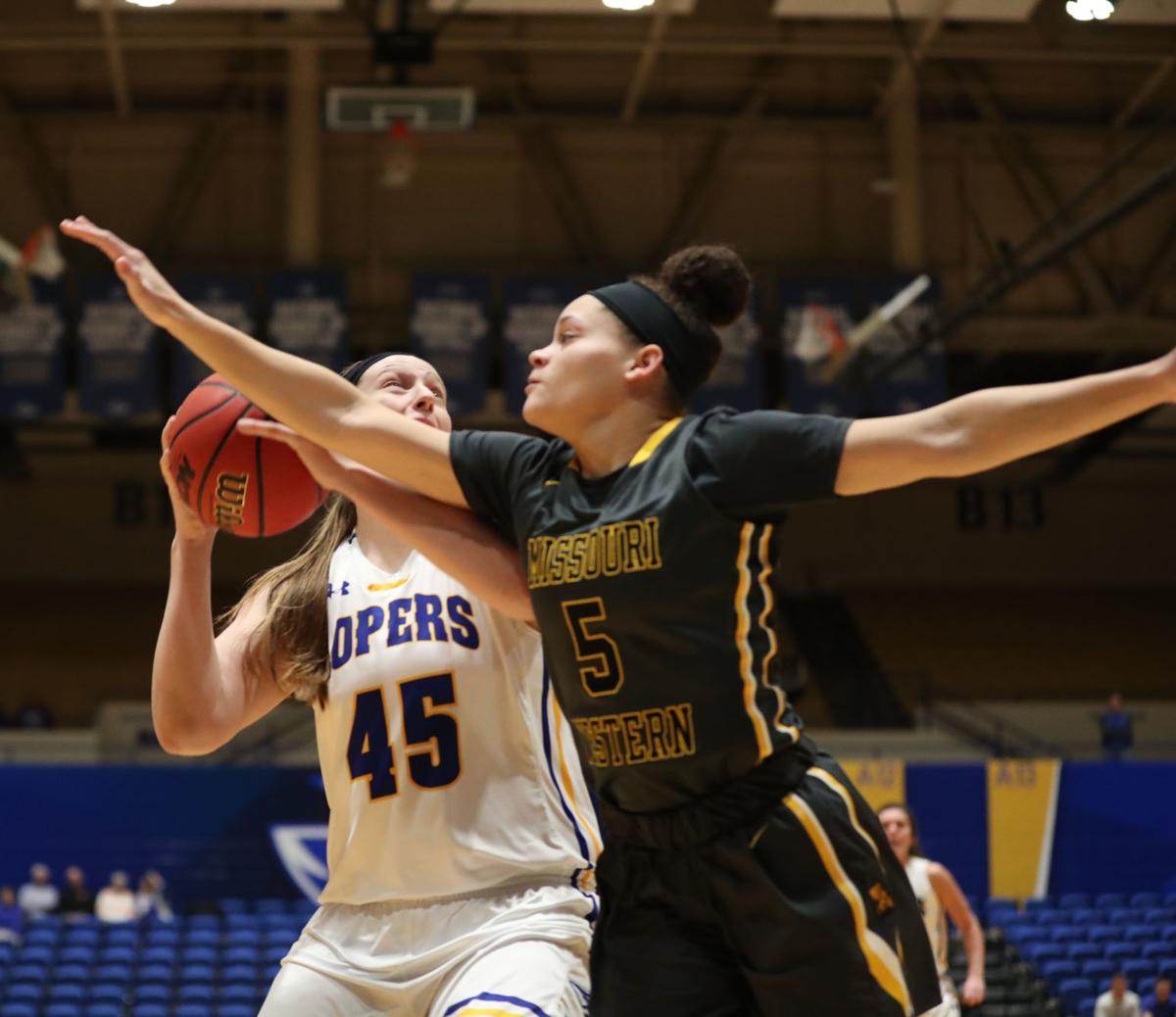 Photos Unk Vs Missouri Western State Women S Basketball Gallery