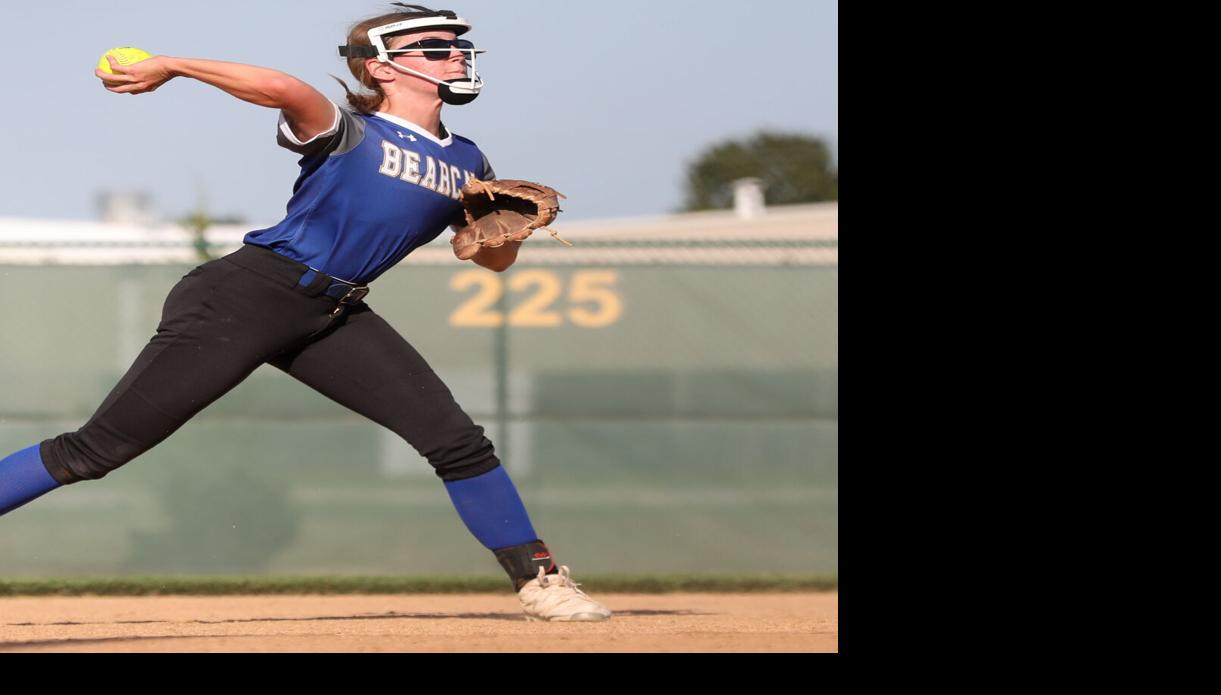 Kearney High sweeps Lincoln Northeast in doubleheader