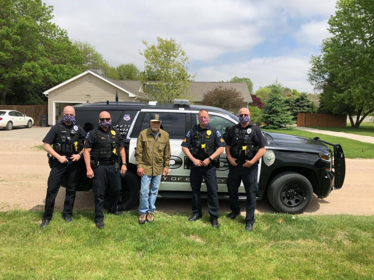 Kearneyite rebuilds sewing machines, learns to sew so he can make masks