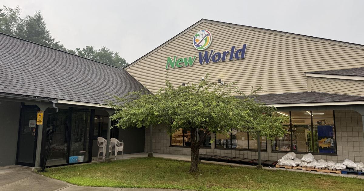 Swanzey grocery staple has new name