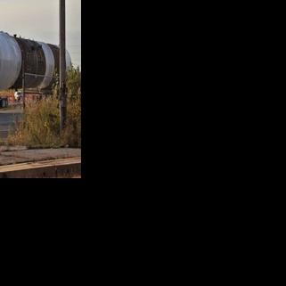 Replacement tower arrives at Imperial Oil refinery | Local News ...