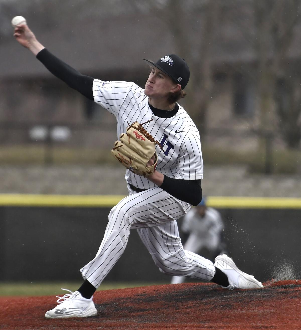 Kansas Baseball on X: Reese Dutton • RHP Kenosha, Wis. Kenosha Tremper  HS/Heartland CC/USC Upstate 🔷 One of 22 Division I pitchers with 10+ wins  in 2023 🔷 All-Big South First Team