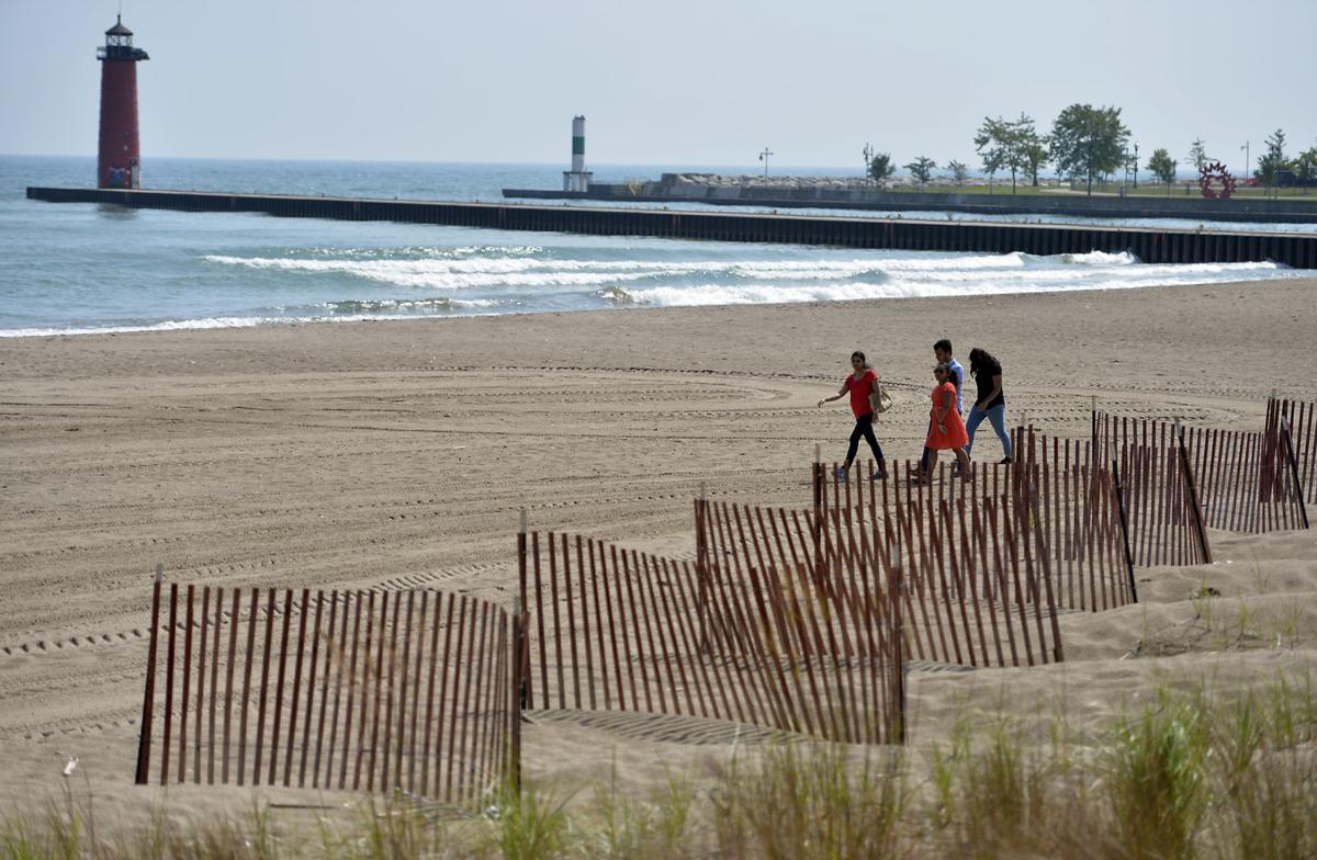 Kenosha Nets Grants For Simmons Island Rehabilitation Local News Simmons Island Beach