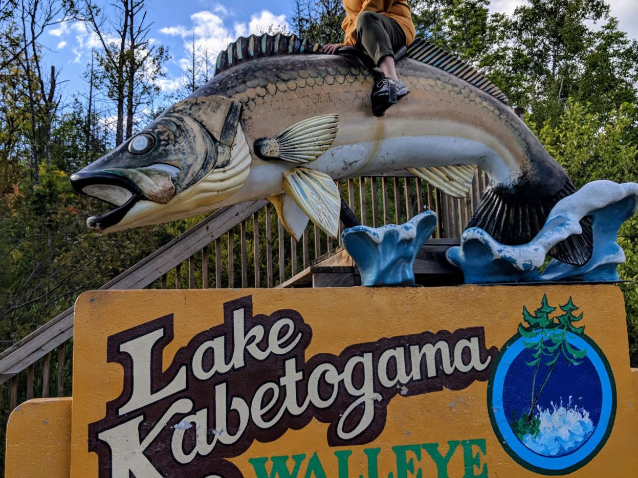 Snyder Midwest Trip Reveals Roadside Attractions And Plenty Of Pie Liz Snyder Kenoshanews Com