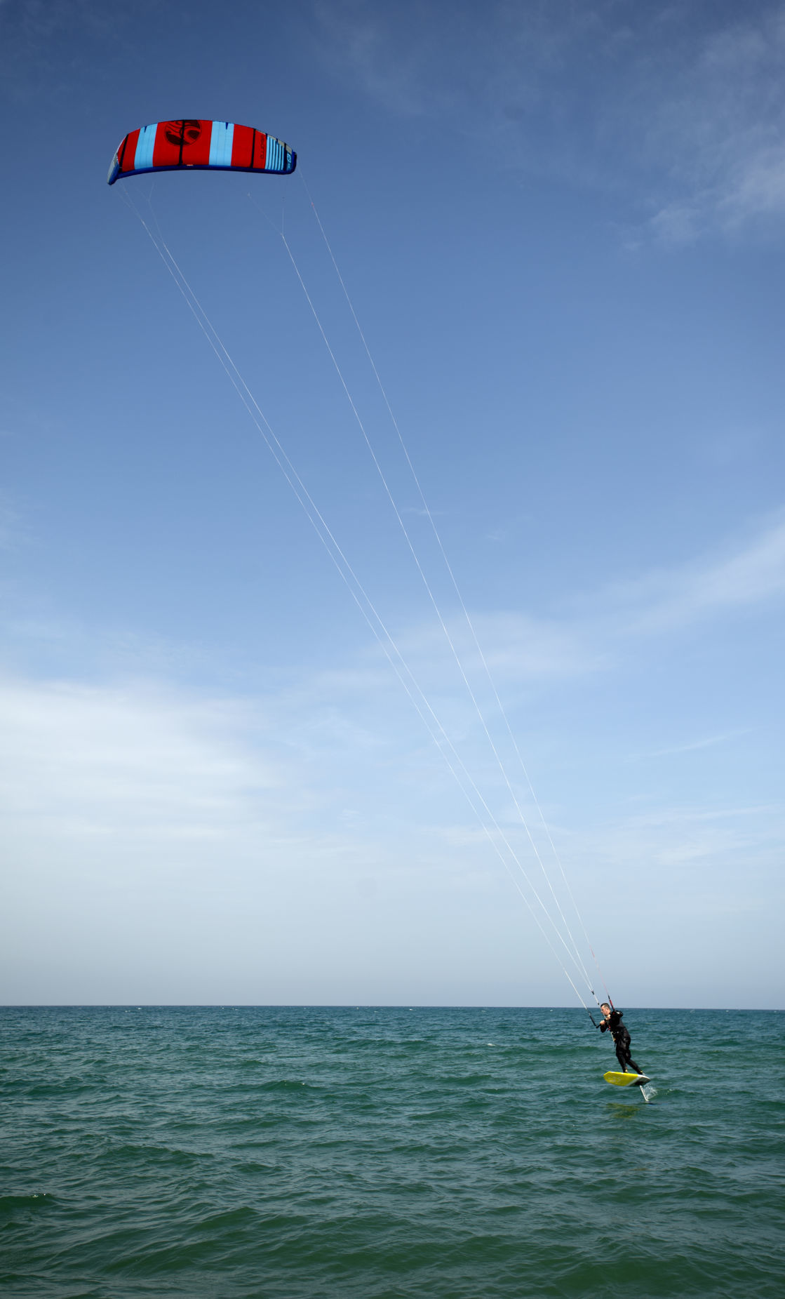 Kiteboarders find freedom on challenging Lake Michigan waves