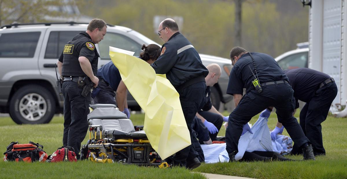 16-year-old girl killed, mother injured in shooting on ...
