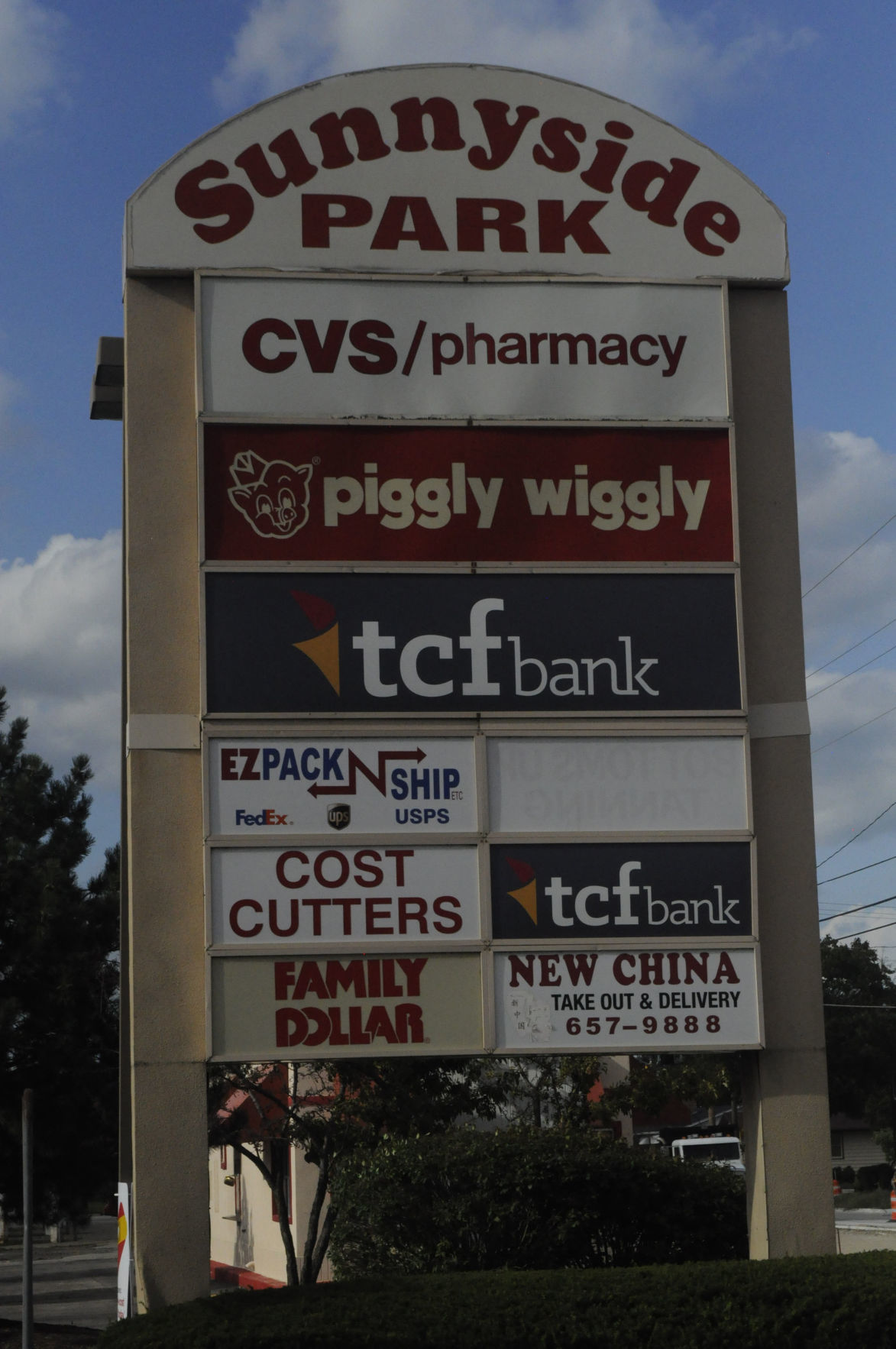 Sunnyside Shopping Center merchants still optimistic Business