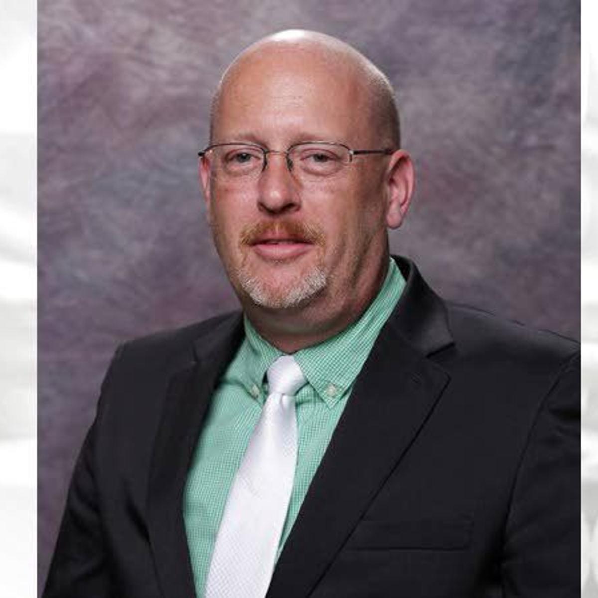 The Ladder Olive Garden Gm Honored By Darden News Kenoshanews Com