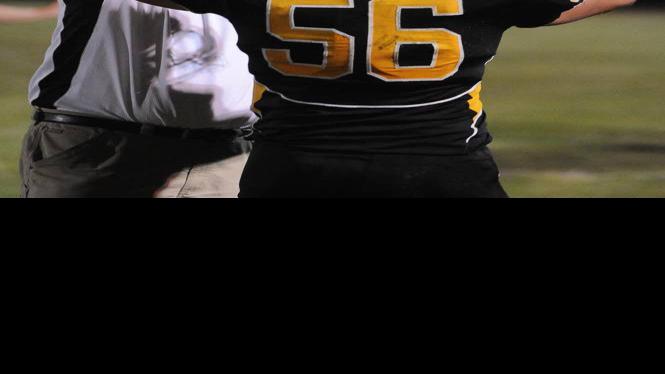 On Campus Ex Shoreland Football Coach Returns To Sideline