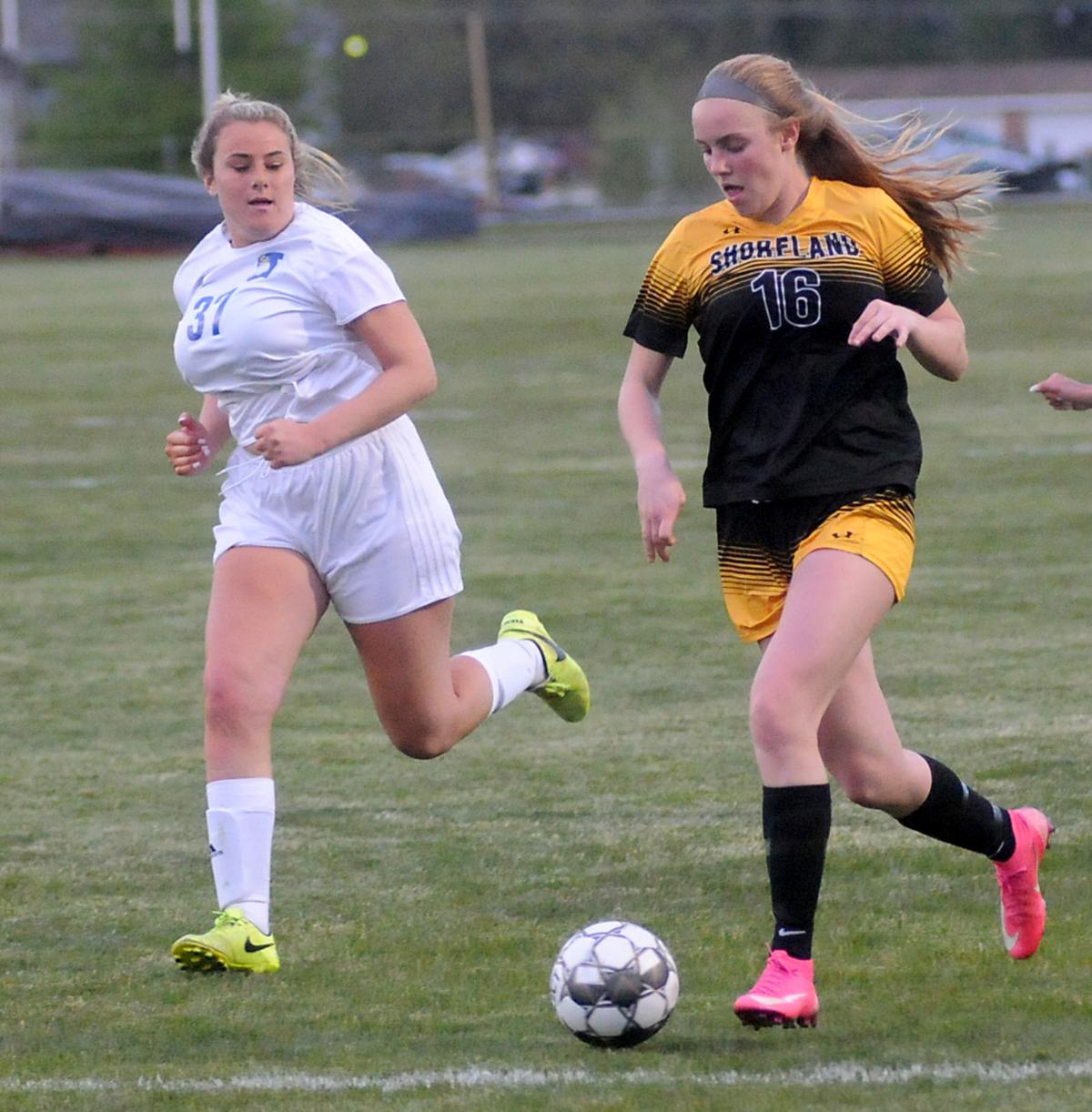 High School Roundup Shoreland Girls Soccer Team Advances To Regional Final Sports Kenoshanews Com