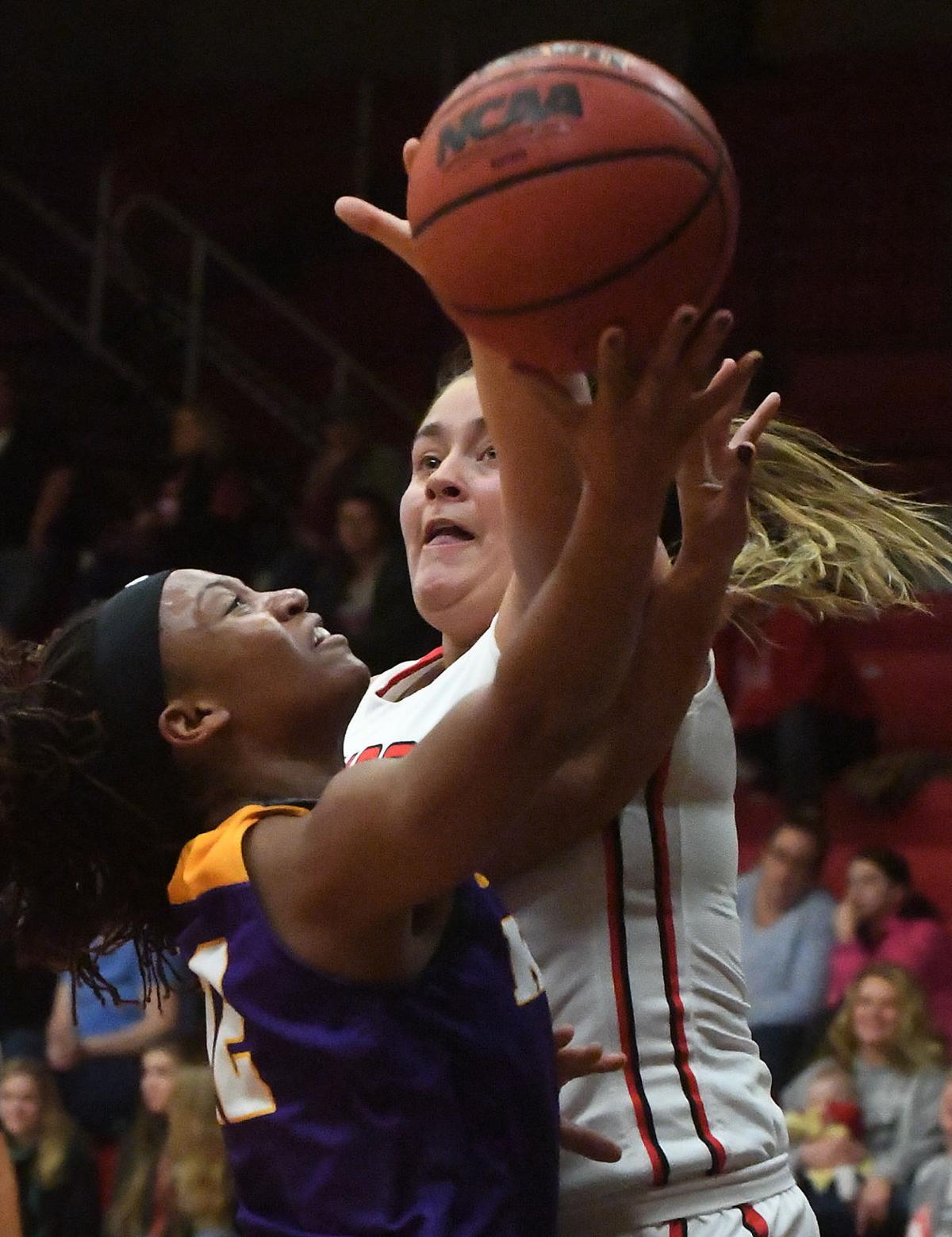 Reds Rain 3s On Knox Local Basketball Kenoshanews Com