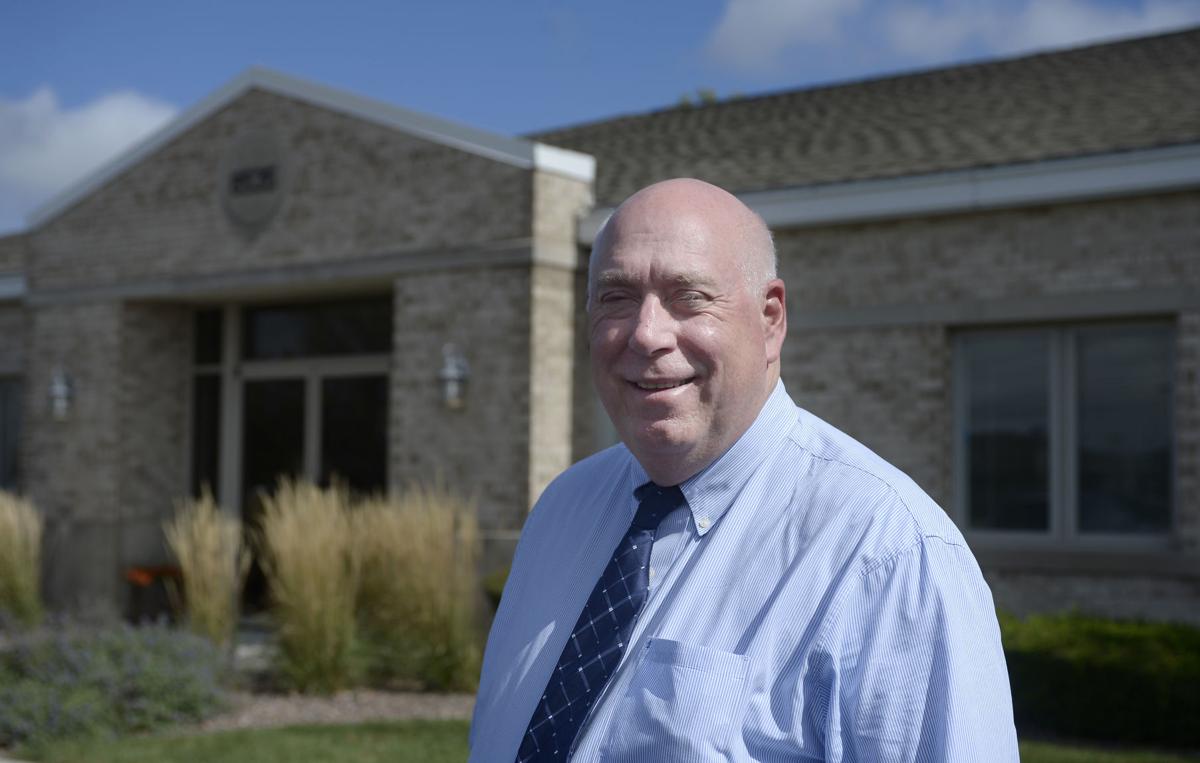 EXECUTIVE EDITOR PETE WICKLUND