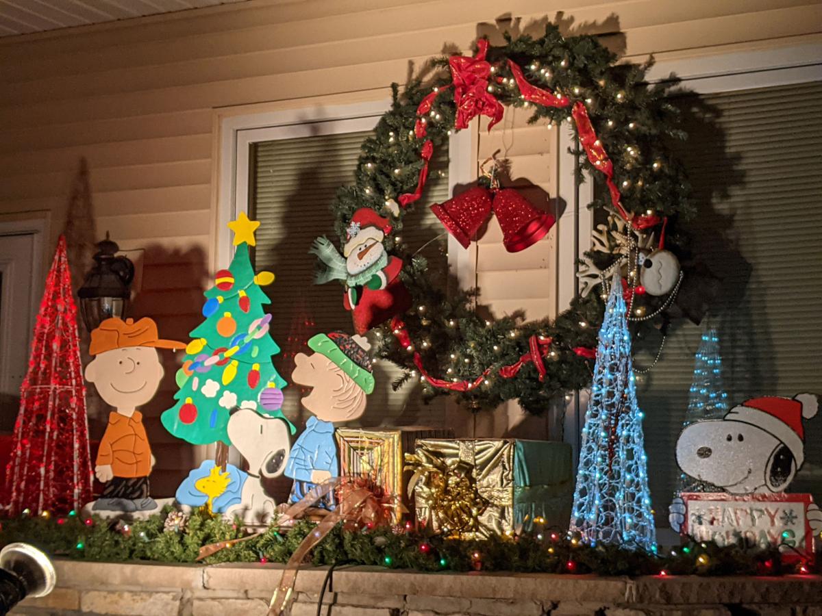 IN PHOTOS: 2020 Holiday lights brighten Kenosha County ...