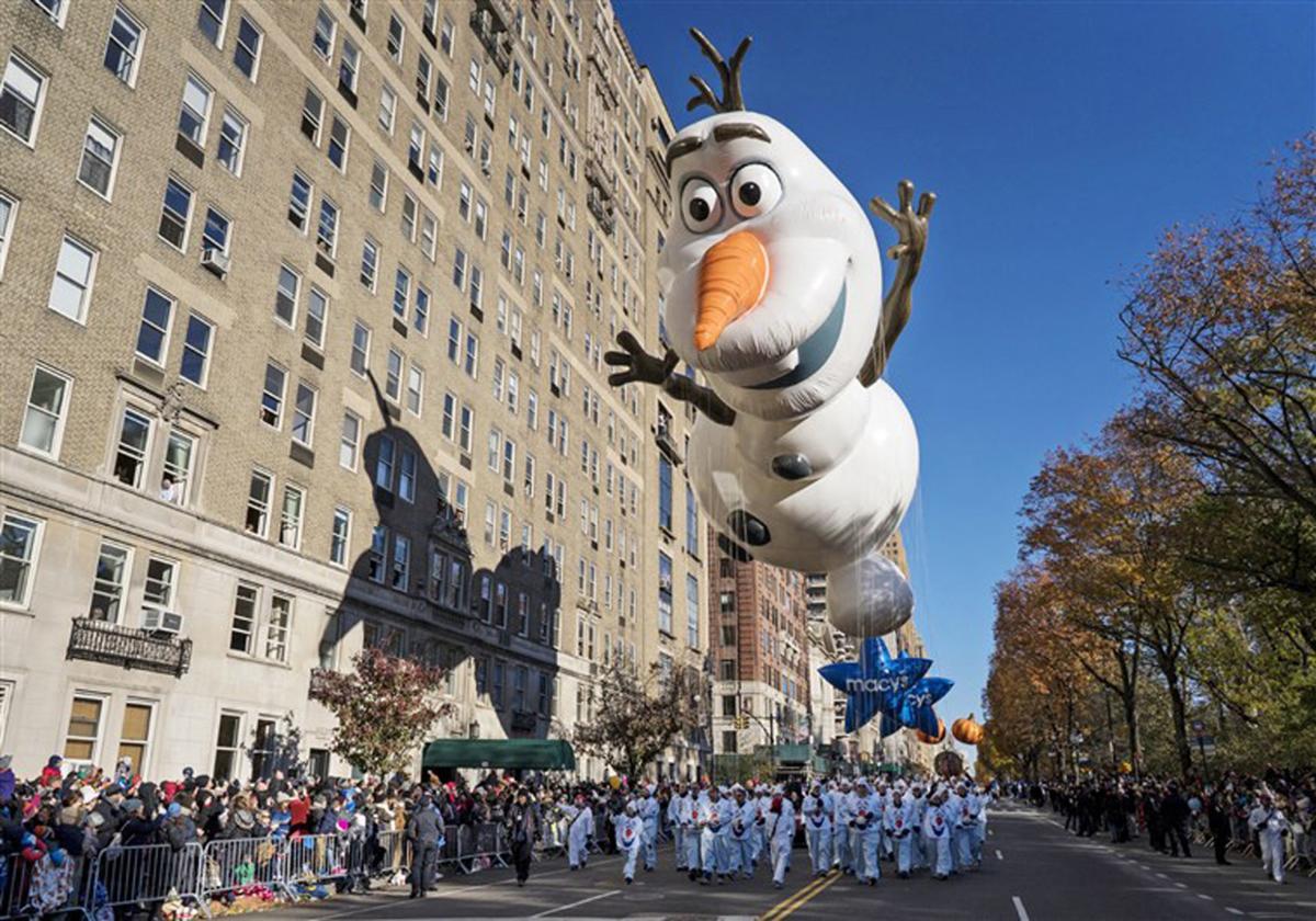 macys olaf
