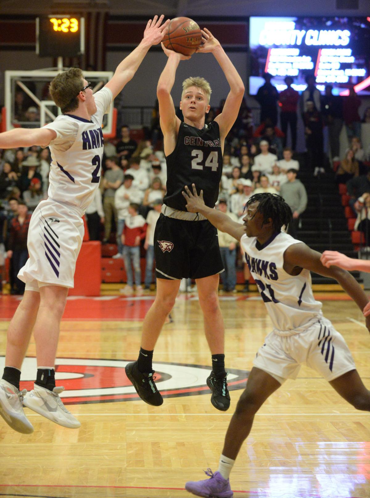 Uwp Men S Basketball Adds Three Recruits Sports Kenoshanews Com