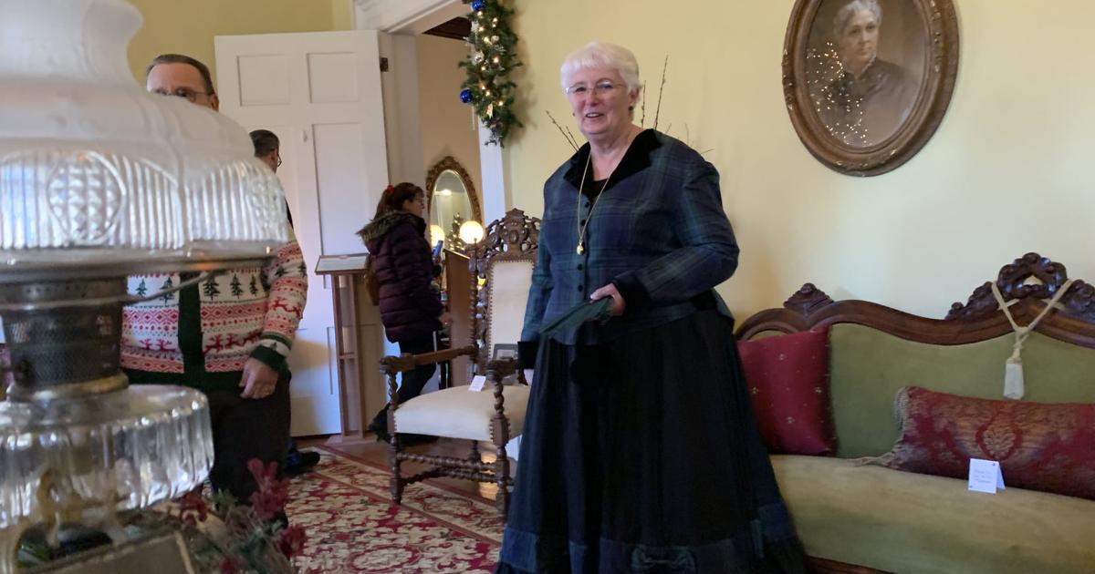 WATCH NOW: Durkee Mansion reopens to the public in all its holiday glory | Local News