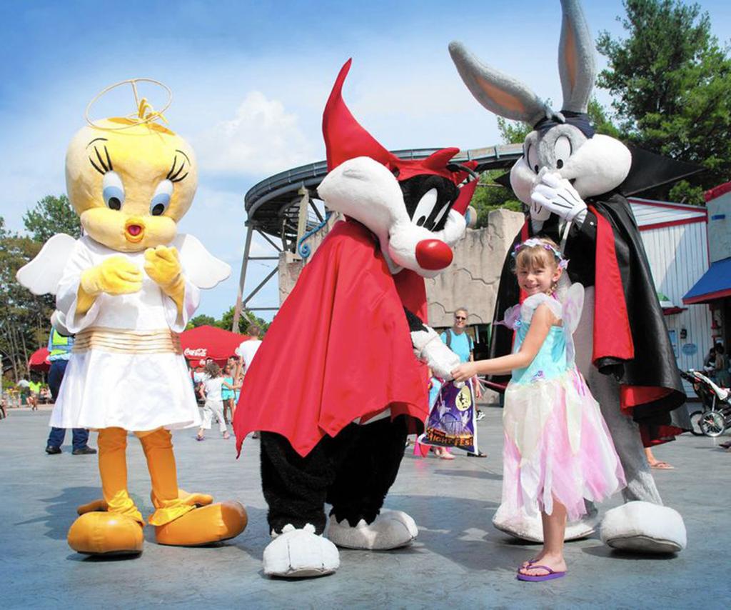 Fright Fest is back at Six Flags Great America ...