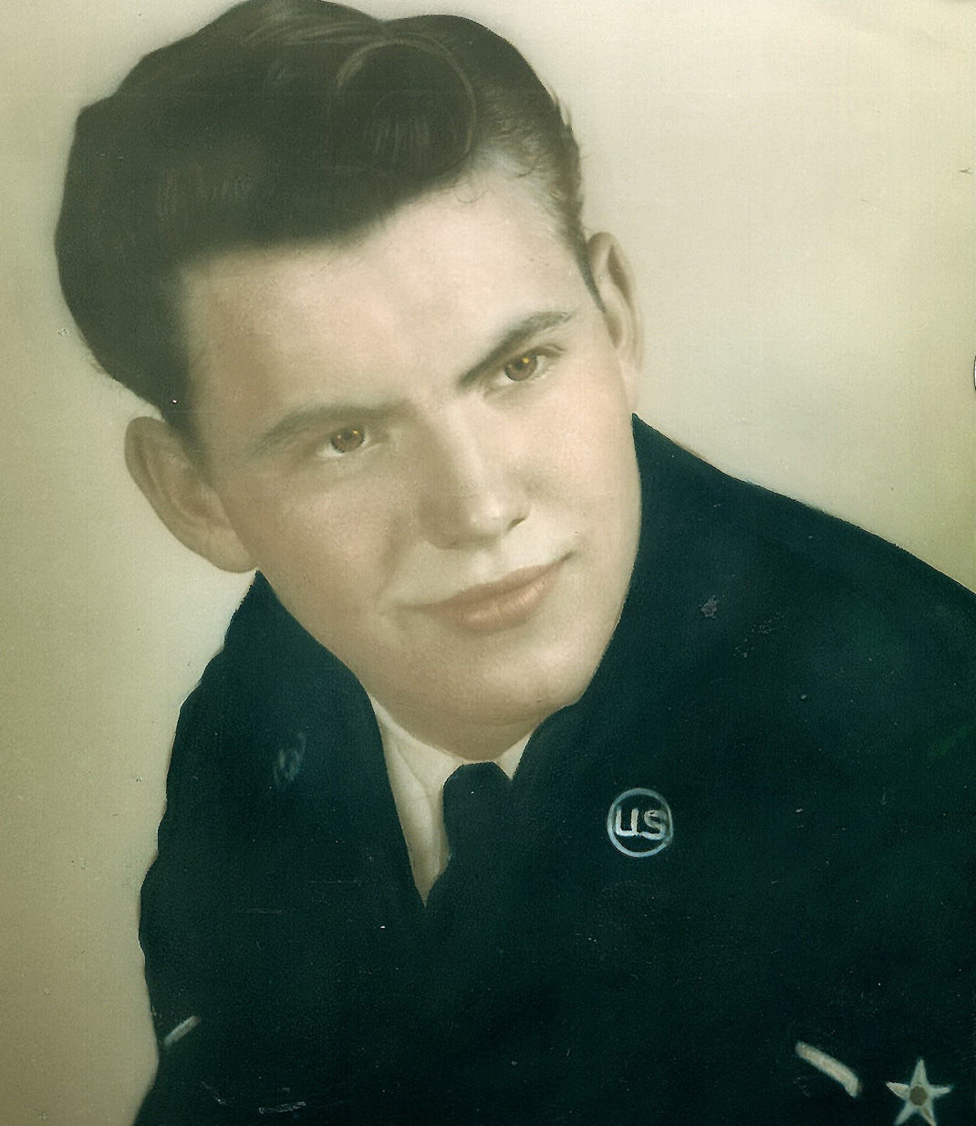 Amel in uniform
