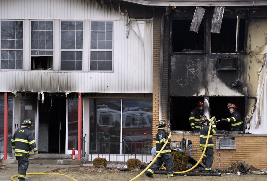 Canterbury Apartments Kenosha Wi