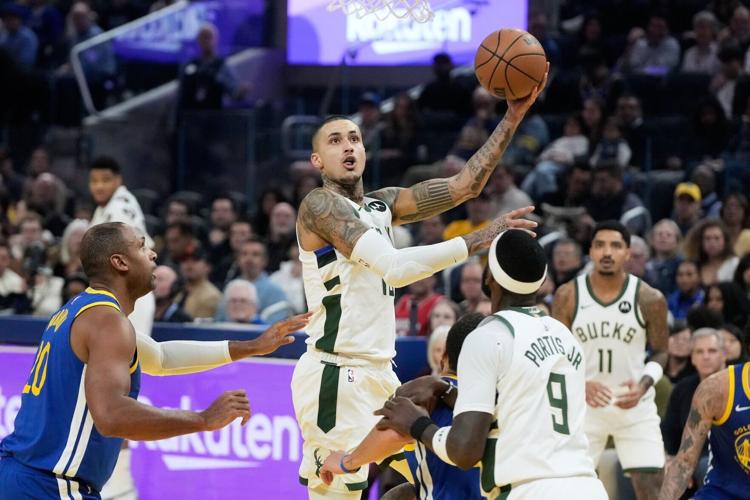 Bucks Warriors Basketball