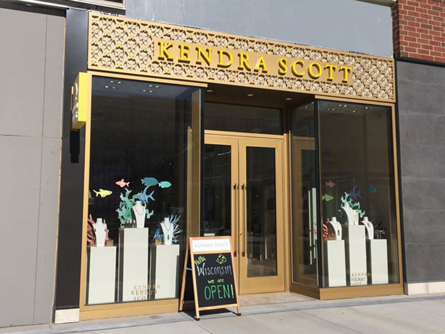 Nearest kendra clearance scott store