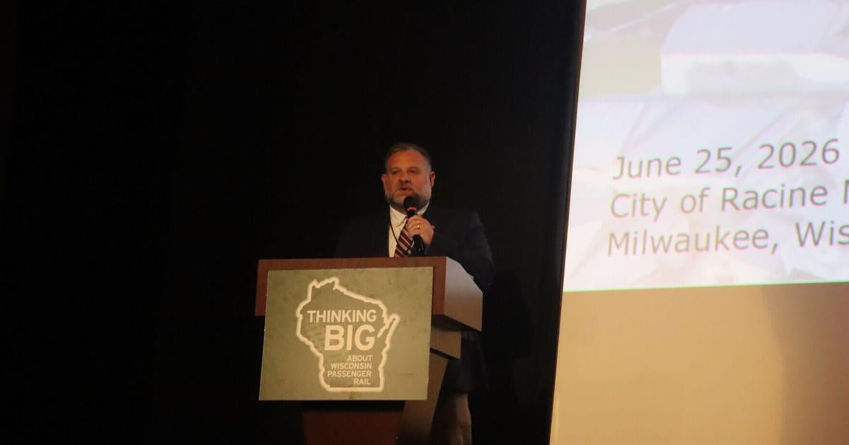 Racine Mayor Cory Mason speaks at Wisconsin passenger rail conference