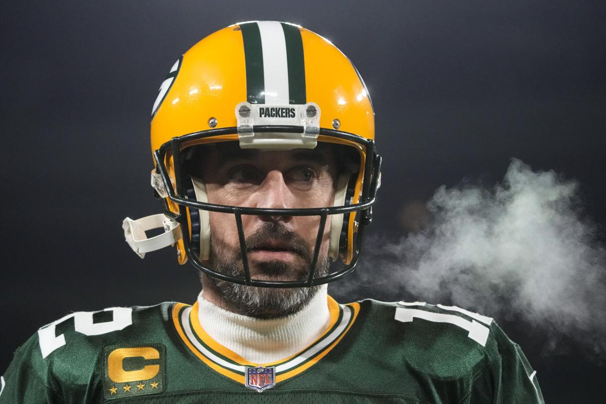 Aaron Rodgers wants Jets trade, but Packers 'digging their heels