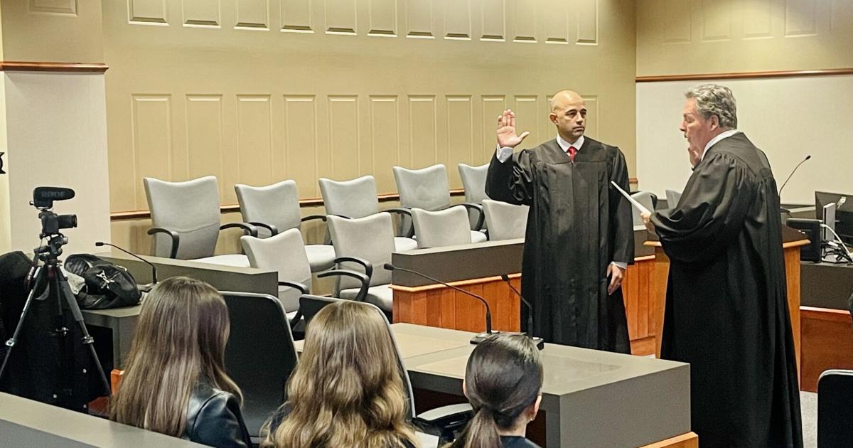 Frank Gagliardi sworn in as Kenosha County Circuit Court Judge Frank Gagliardi sworn in as Kenosha County Circuit Court Judge