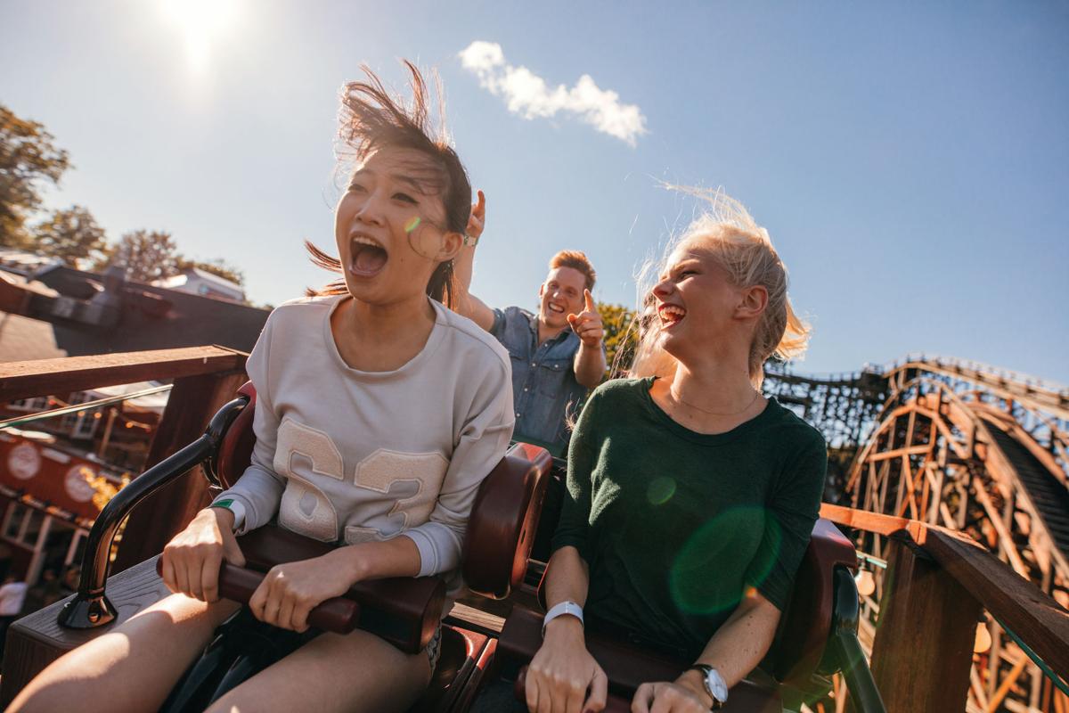 CEDAR POINT - SAVE OVER 40% ON ADMISSION!