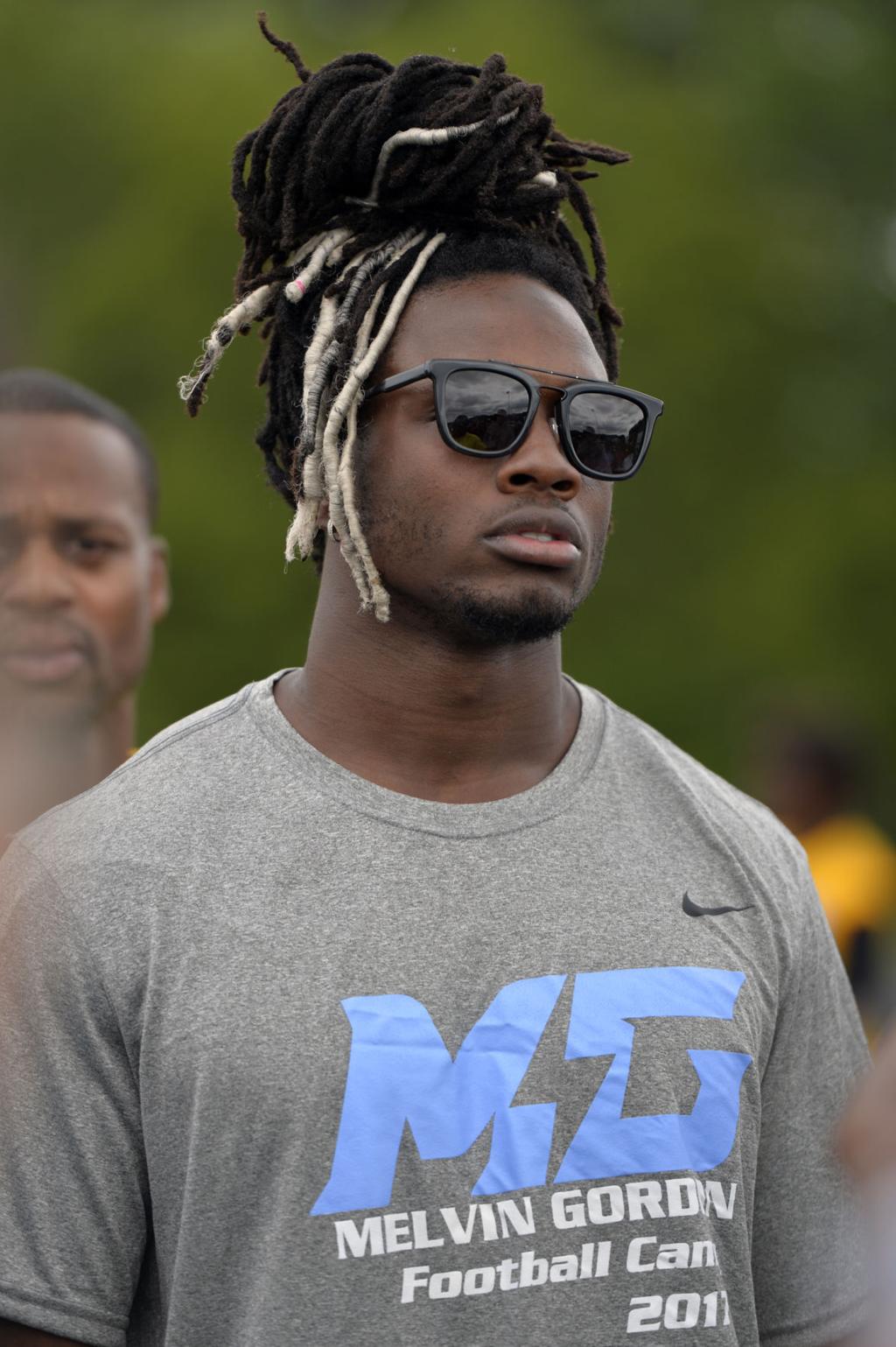 Photos Kenosha Native Melvin Gordon Active In Community Multimedia Kenoshanews Com