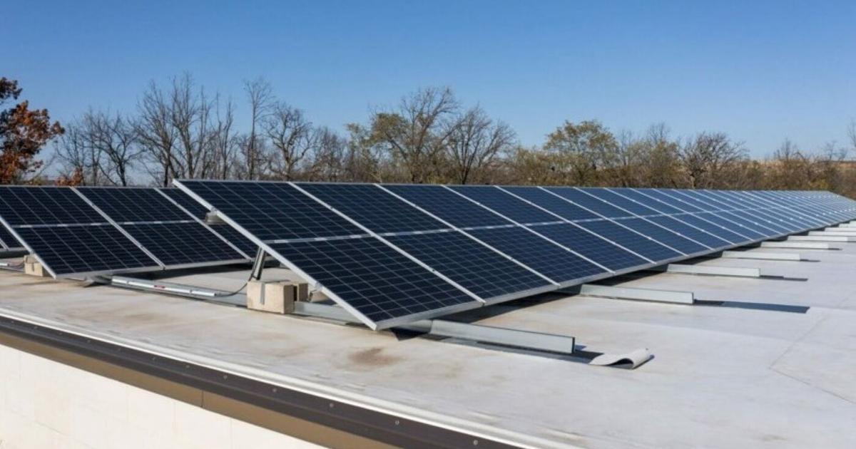 Pleasant Array Pleasant Prairie RecPlex solar array installation underway