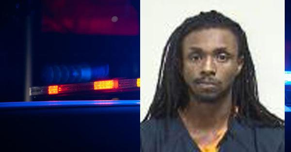 Kenosha man accused of pointing firearm at police officer