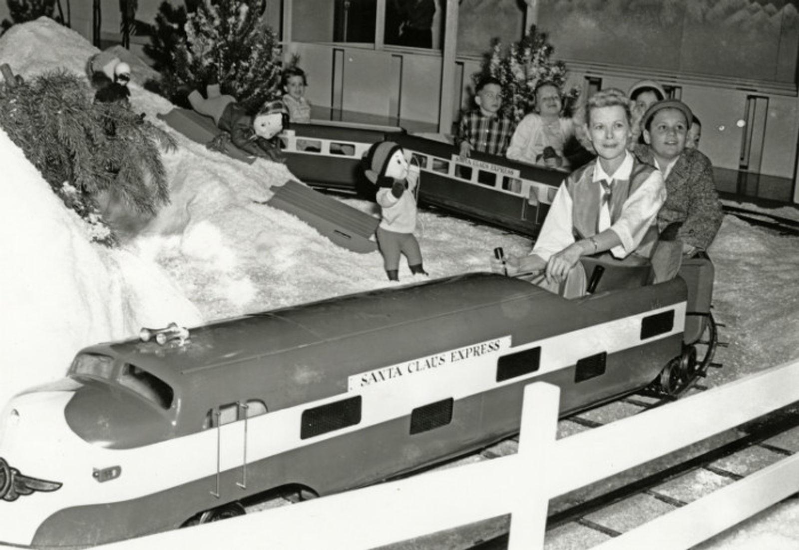 Christmas memories before the time of Amazon