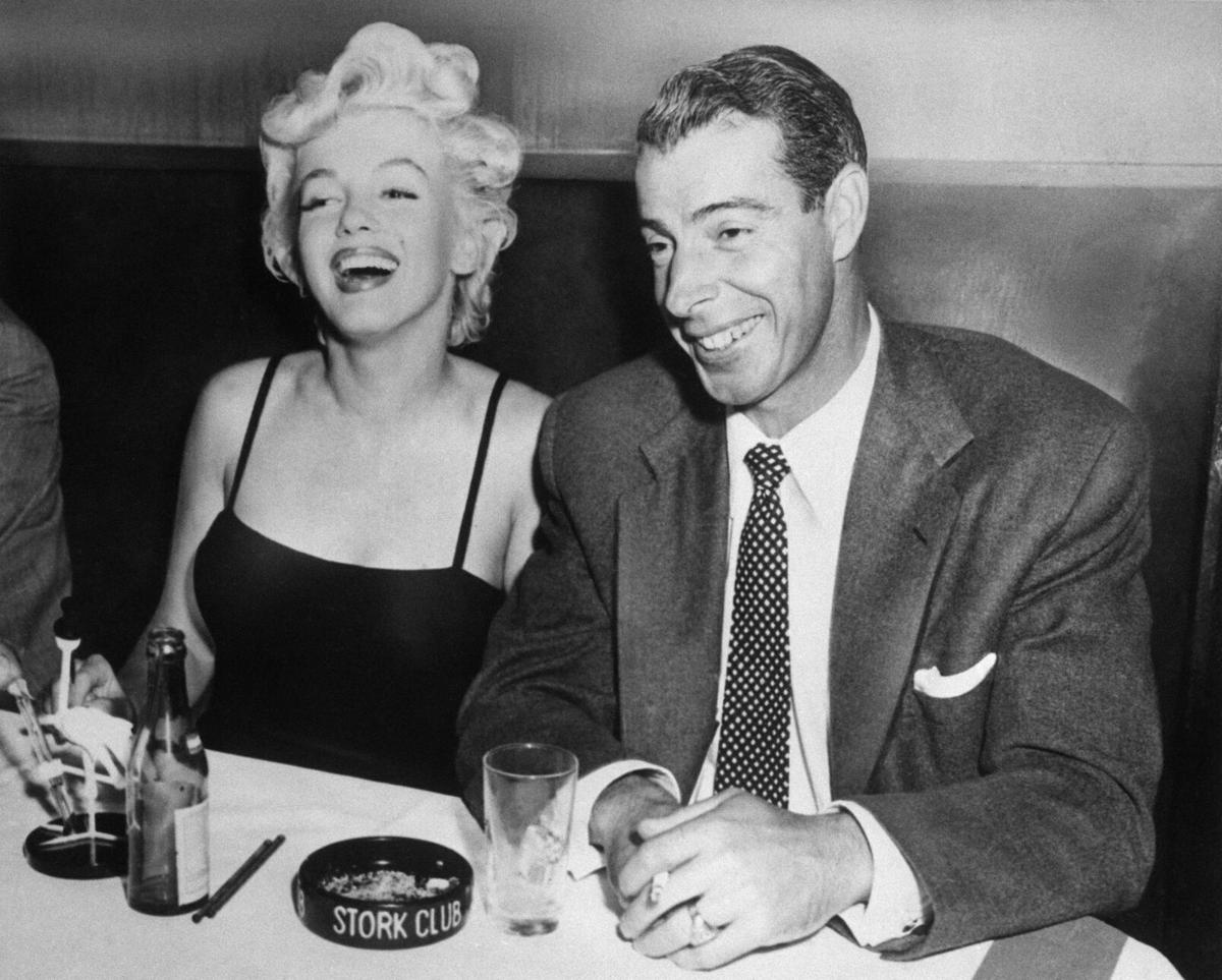 1954: Marilyn Monroe Joe DiMaggio