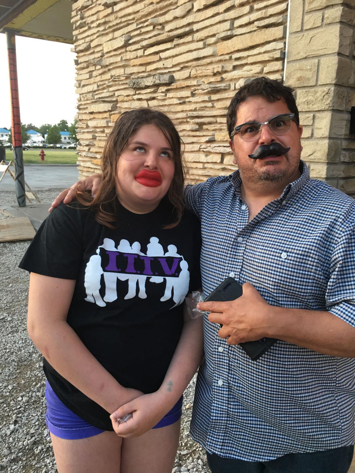 Father mourns daughter's murder, starts scholarship fund | News | kenoshanews.com