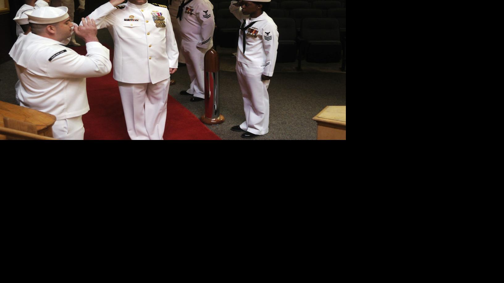 Kenosha Native Steps Down As Commander At Naval Station Great Lakes Local News Kenoshanews Com - navy officer roblox