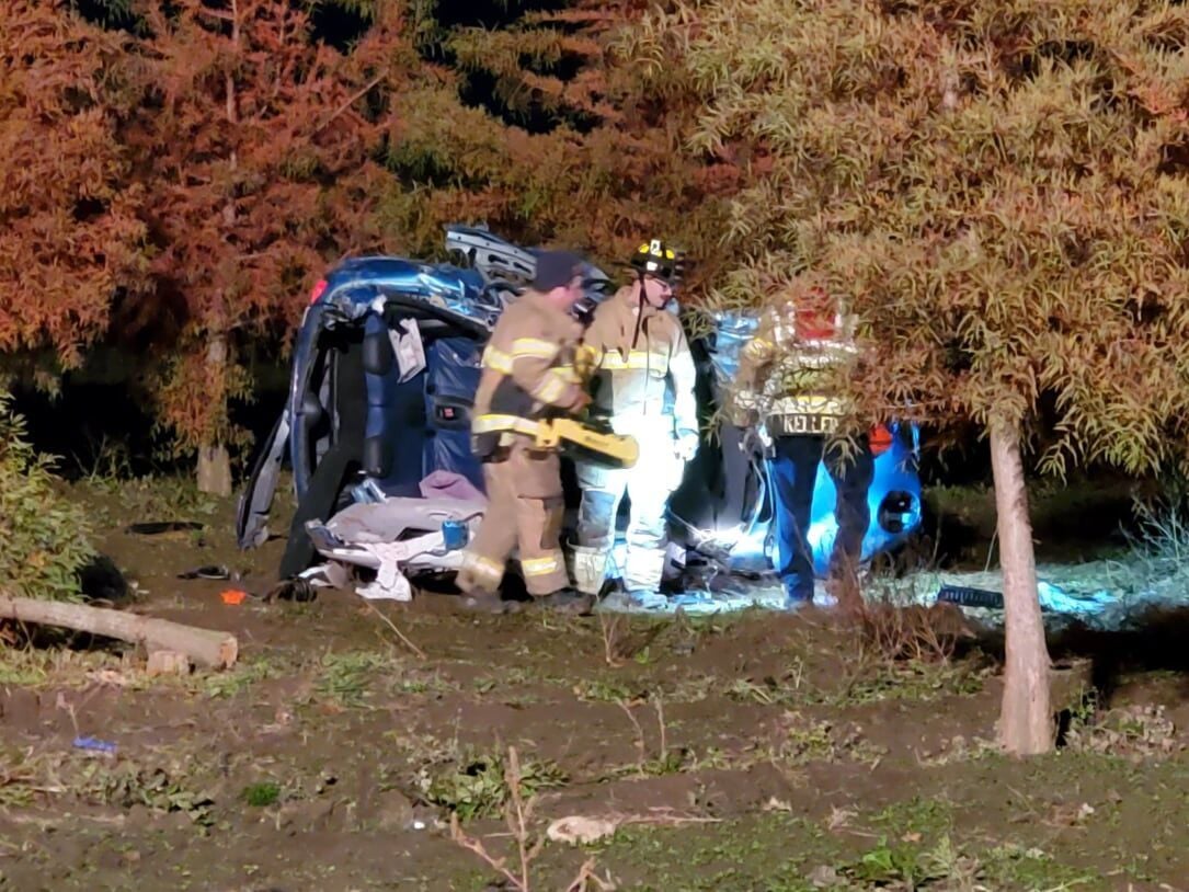 UPDATED, WITH VIDEO Father, 5yearold killed in Bristol crash Local